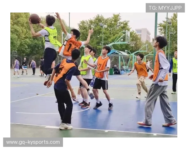 世界篮球学院在教学中引入心理学与领导力课程提升教练综合素质
